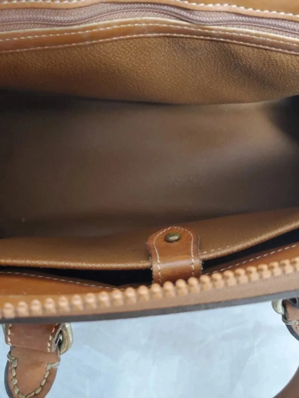 Dooney And Bourke Pebbled Leather Peanut Color Crossbody Handbag